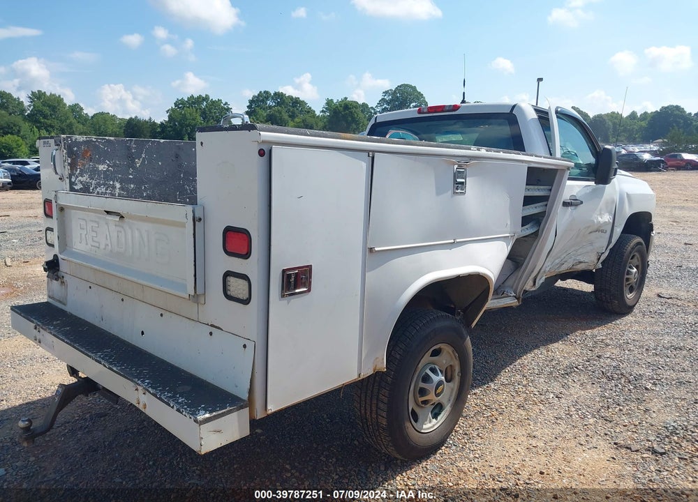 2011 CHEVROLET SILVERADO 2500HD WORK TRUCK VIN: 1GB0CVCG5BF259004