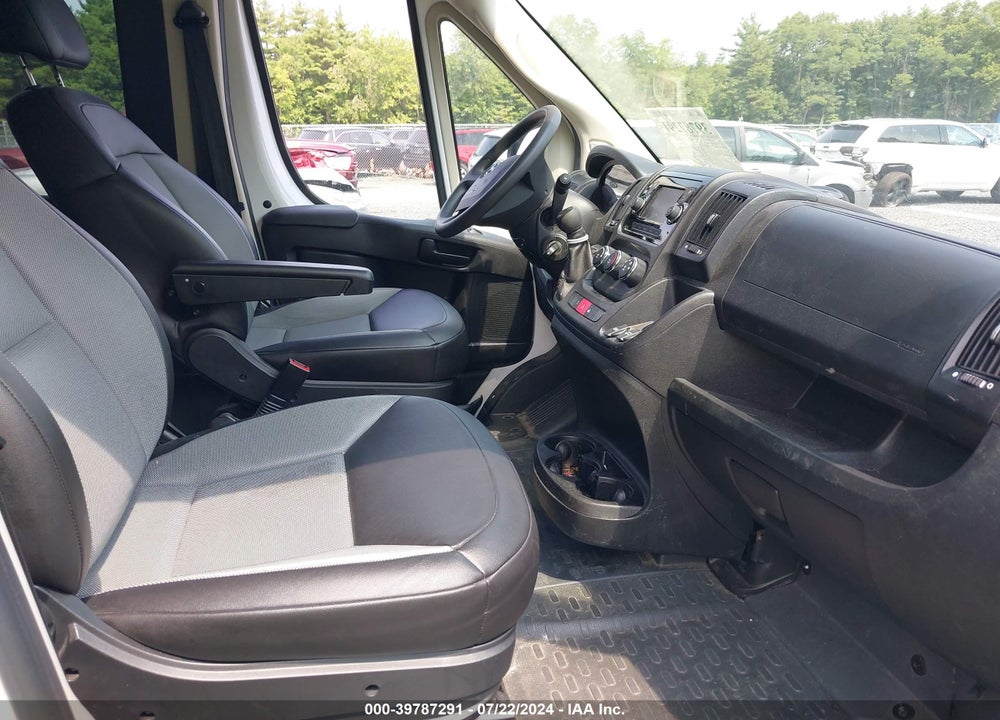 2018 RAM PROMASTER 2500 WINDOW VAN HIGH ROOF 159 WB VIN: 3C7WRVPG9JE137837