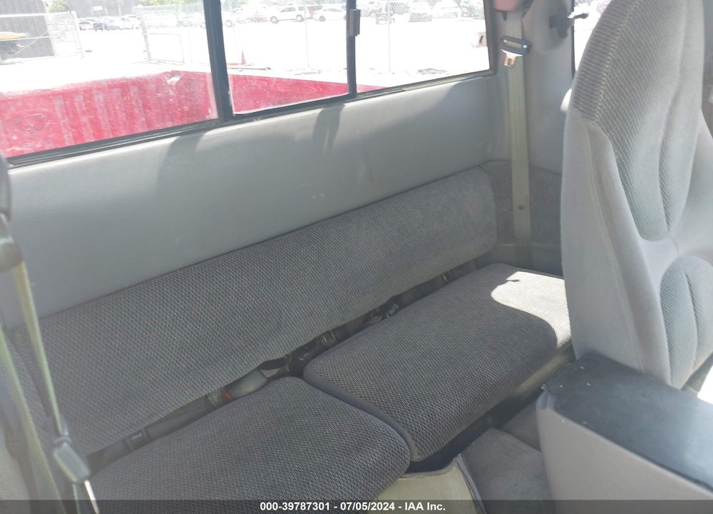 1997 DODGE DAKOTA SLT/SPORT VIN: 1B7GG23Y8VS114492
