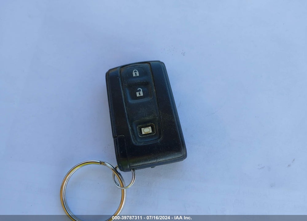 2004 TOYOTA PRIUS VIN: JTDKB20UX40084013