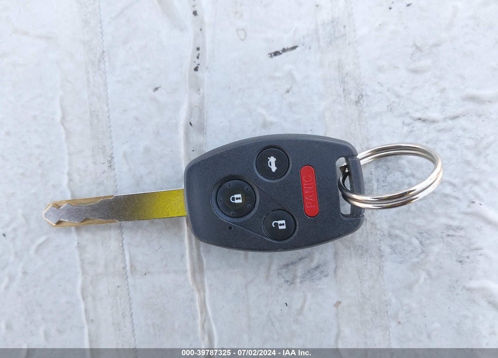 2011 HONDA CIVIC LX VIN: 2HGFA1F59BH549910