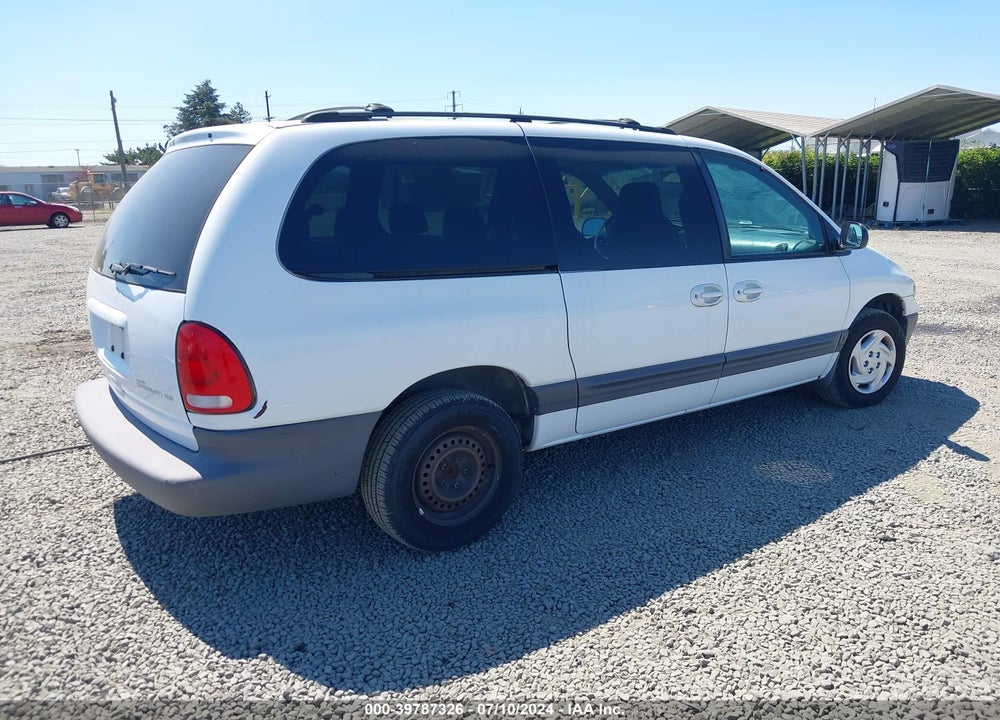 2000 DODGE GRAND CARAVAN VIN: 2B4GP44R3YR619667
