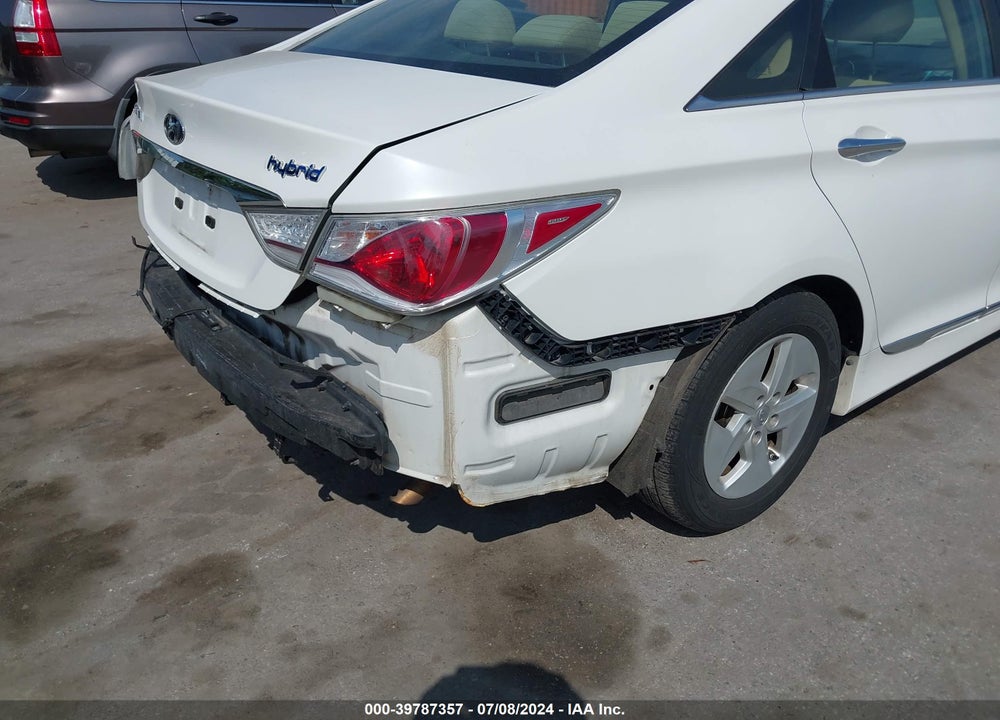 2012 HYUNDAI SONATA HYBRID VIN: KMHEC4A44CA038542