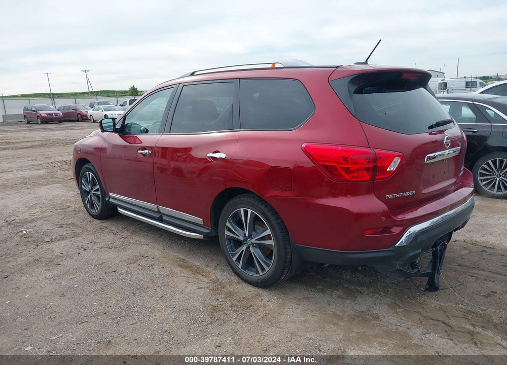 2018 NISSAN PATHFINDER PLATINUM VIN: 5N1DR2MM9JC627565