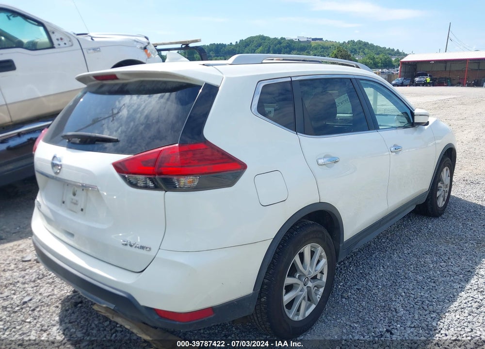 2017 NISSAN ROGUE SV VIN: KNMAT2MV2HP514190