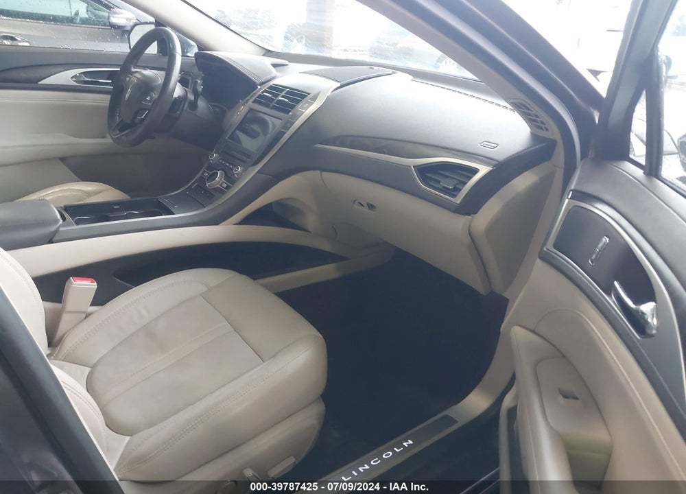 2017 LINCOLN MKZ RESERVE VIN: 3LN6L5E91HR650145