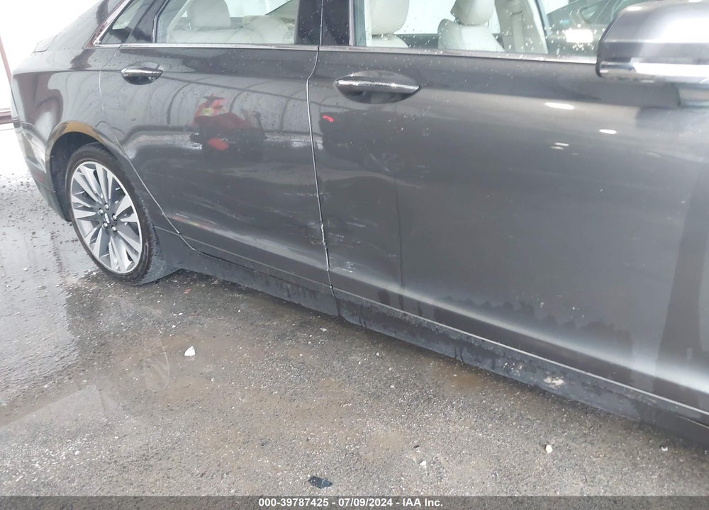 2017 LINCOLN MKZ RESERVE VIN: 3LN6L5E91HR650145