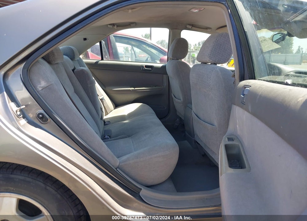 2002 TOYOTA CAMRY LE V6 VIN: 4T1BF30K92U534602
