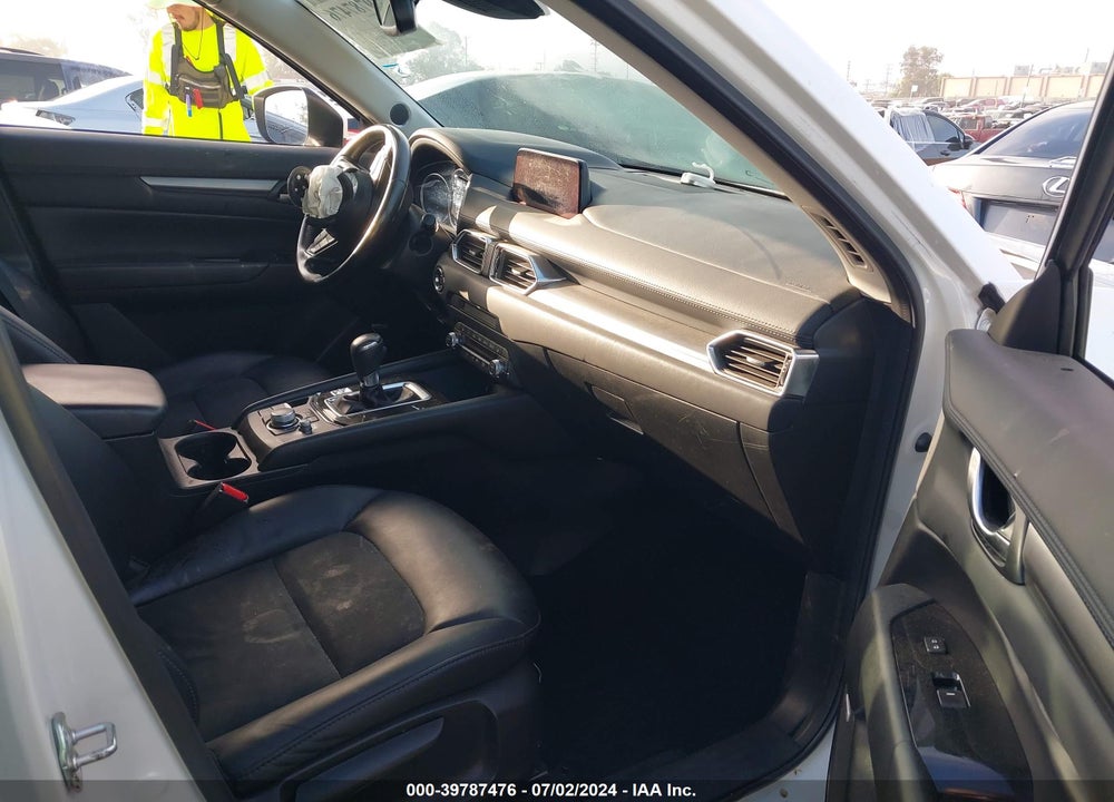 2019 MAZDA CX-5 VIN: JM3KFACM0K0520902