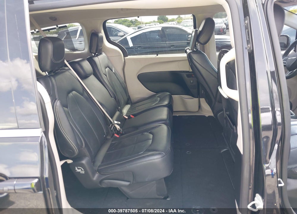 2022 CHRYSLER PACIFICA TOURING L VIN: 2C4RC1BG5NR145742
