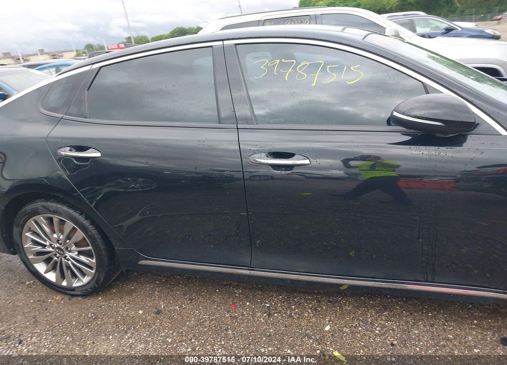 2019 KIA OPTIMA SX TURBO VIN: 5XXGV4L26KG312409