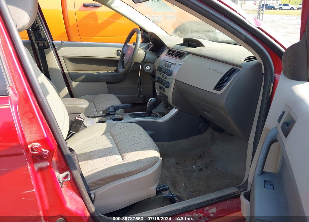 2010 FORD FOCUS SE VIN: 1FAHP3FN3AW139109