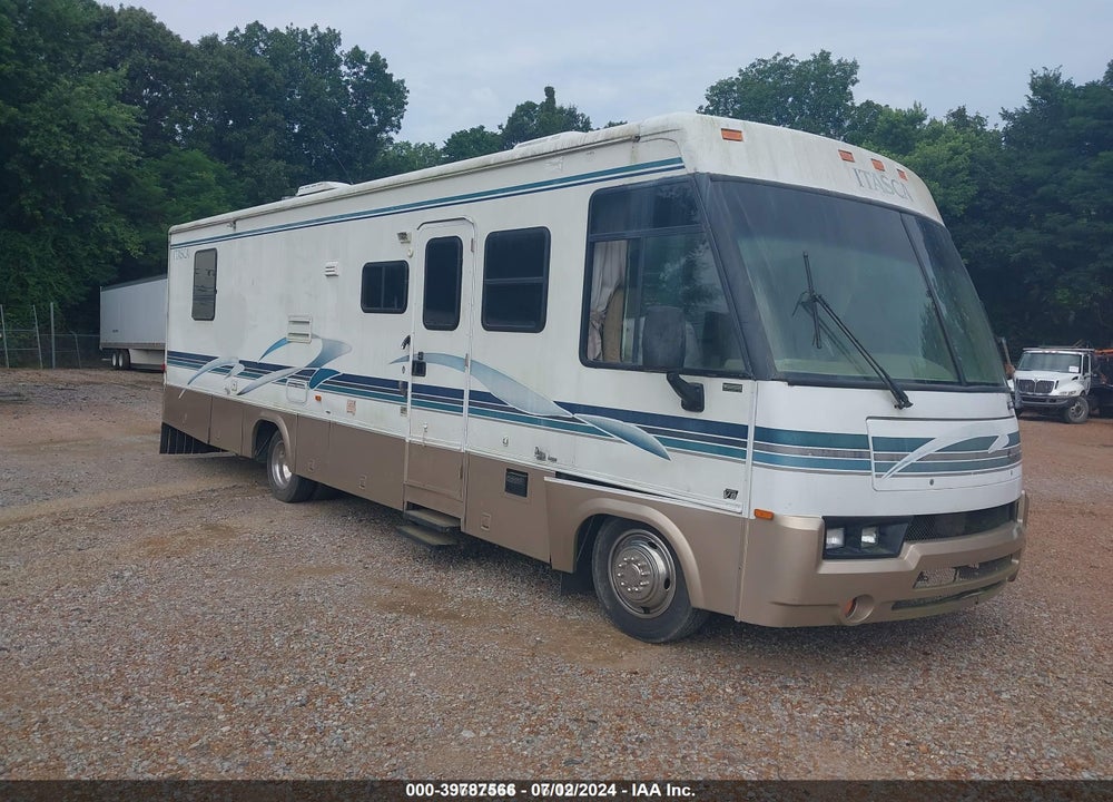 2000 WORKHORSE CUSTOM CHASSIS MOTORHOME CHASSIS P3500 VIN: 5B4LP37JXY3320029