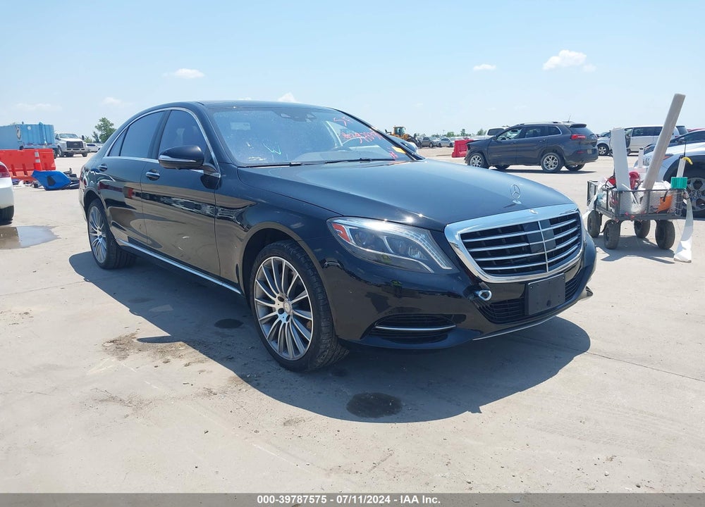 2014 MERCEDES-BENZ S 550 VIN: WDDUG8CB1EA052558