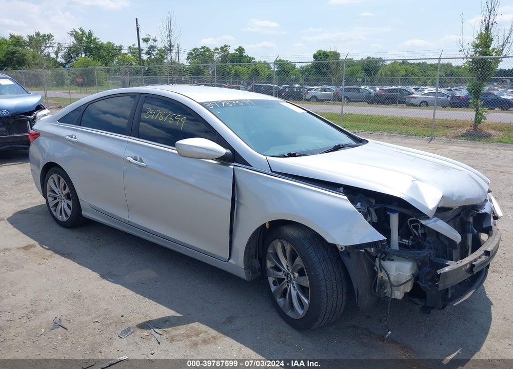 2013 HYUNDAI SONATA SE 2.0T VIN: 5NPEC4AB0DH506165