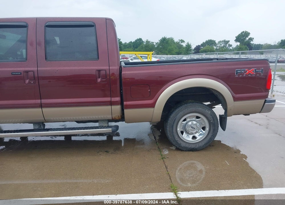 2011 FORD F-250 LARIAT VIN: 1FT7W2BT3BEA00256