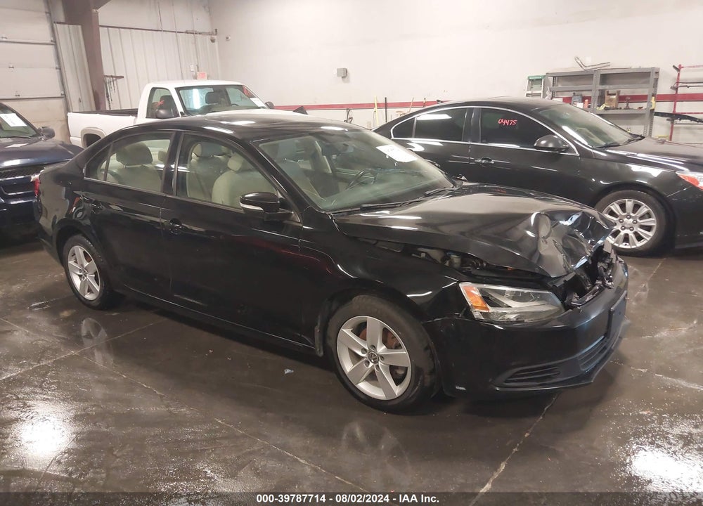 2011 VOLKSWAGEN JETTA 2.0L TDI VIN: 3VWLL7AJXBM113410