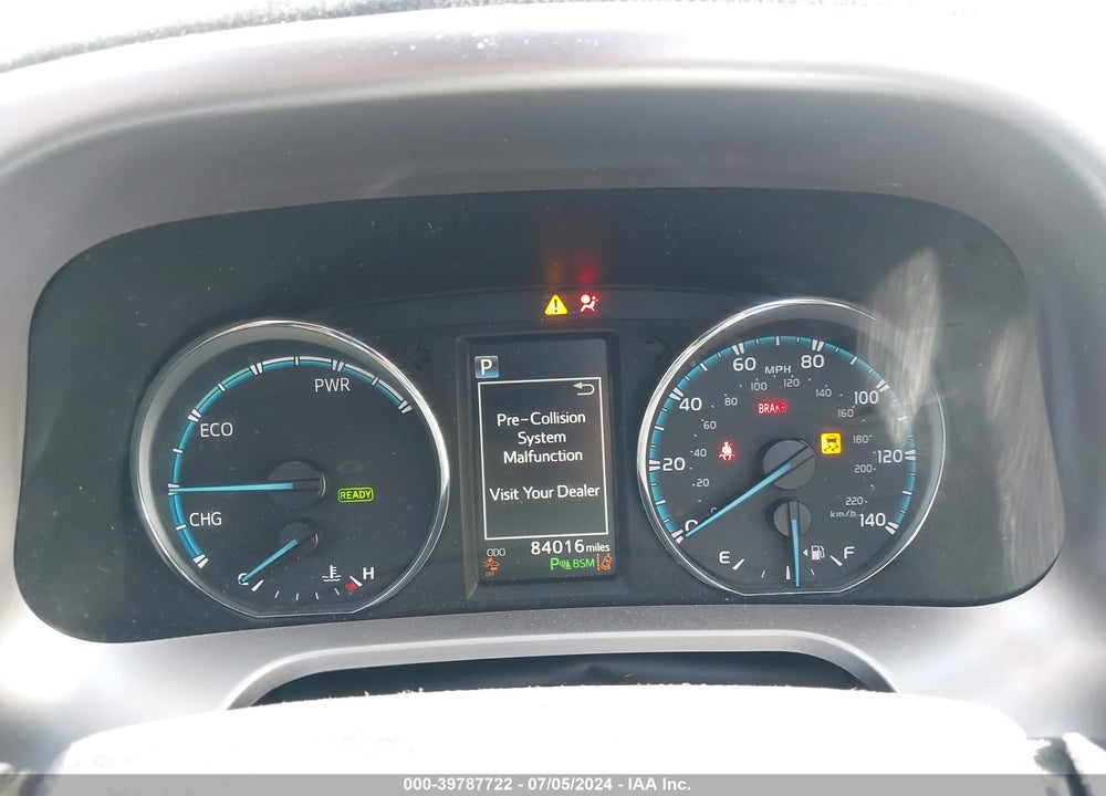 2018 TOYOTA RAV4 HYBRID XLE VIN: JTMRJREV5JD182687