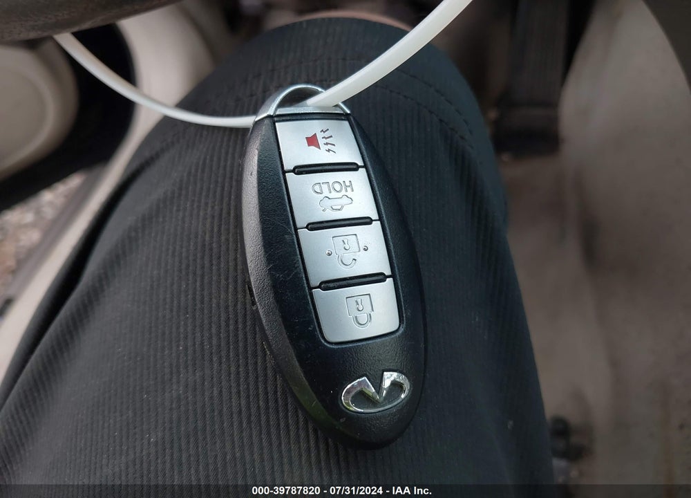 2013 INFINITI G37X VIN: JN1CV6AR1DM752872