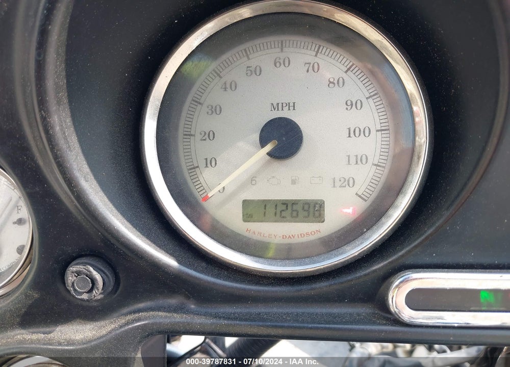 2009 HARLEY-DAVIDSON FLHX VIN: 1HD1KB4309Y645114