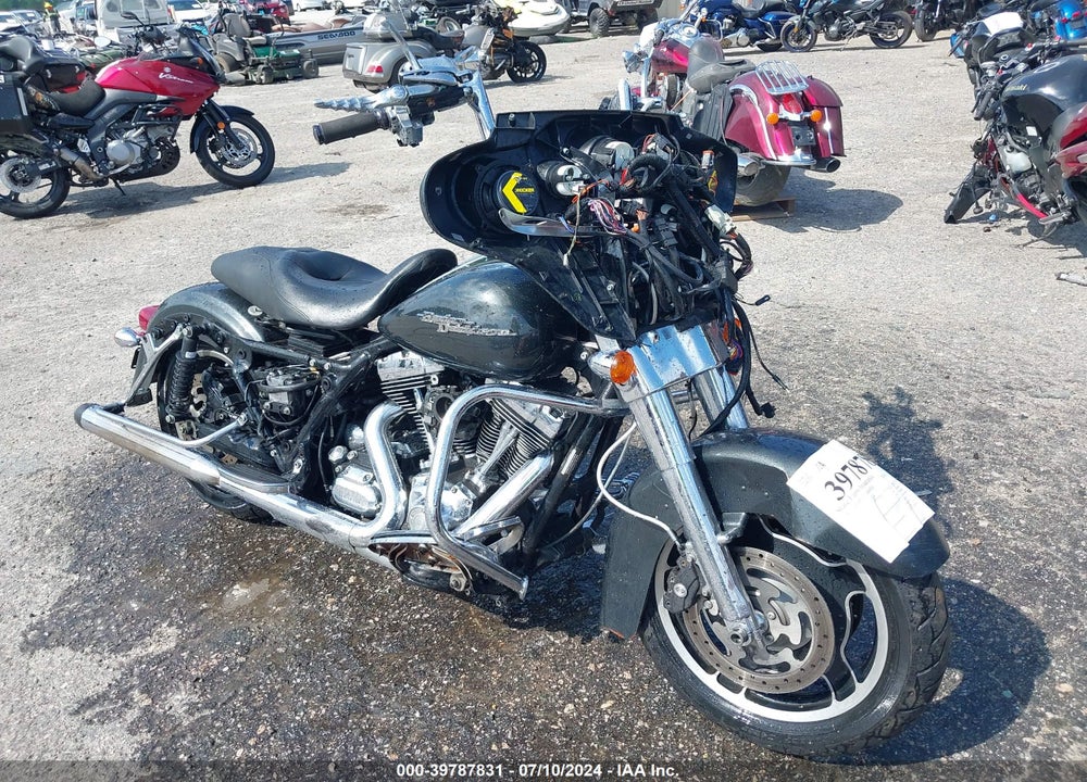 2009 HARLEY-DAVIDSON FLHX VIN: 1HD1KB4309Y645114