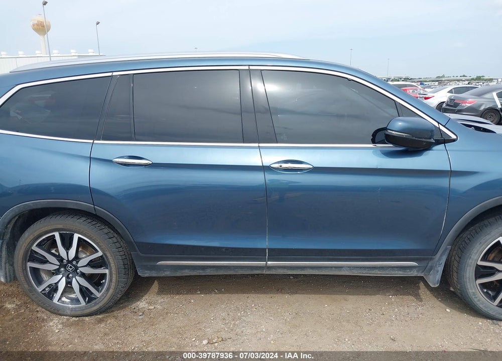 2019 HONDA PILOT TOURING VIN: 5FNYF6H99KB001482