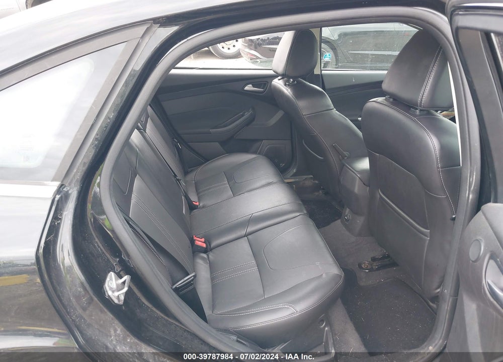 2014 FORD FOCUS TITANIUM VIN: 1FADP3J29EL298607