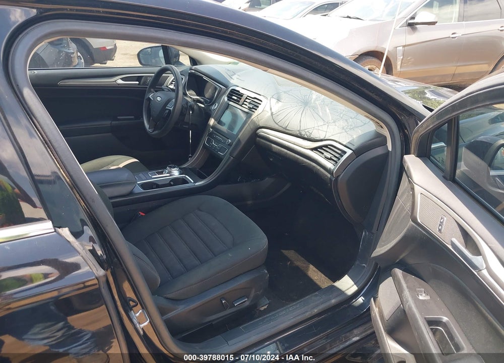 2017 FORD FUSION SE VIN: 3FA6P0HD9HR349558