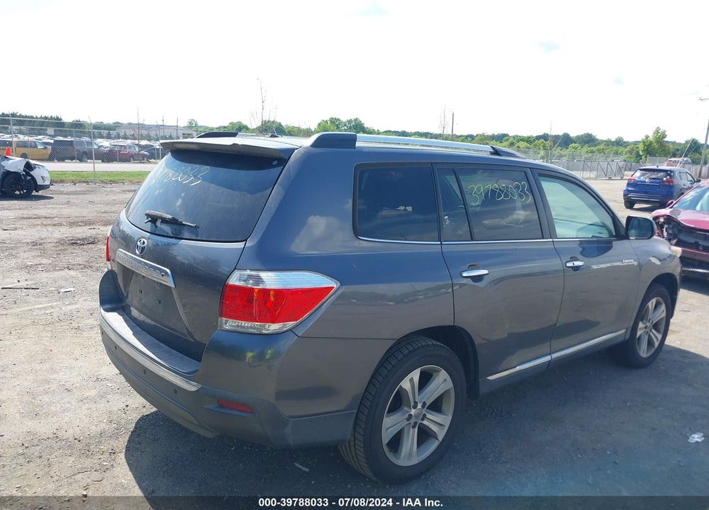 2013 TOYOTA HIGHLANDER LIMITED V6 VIN: 5TDYK3EH4DS135224