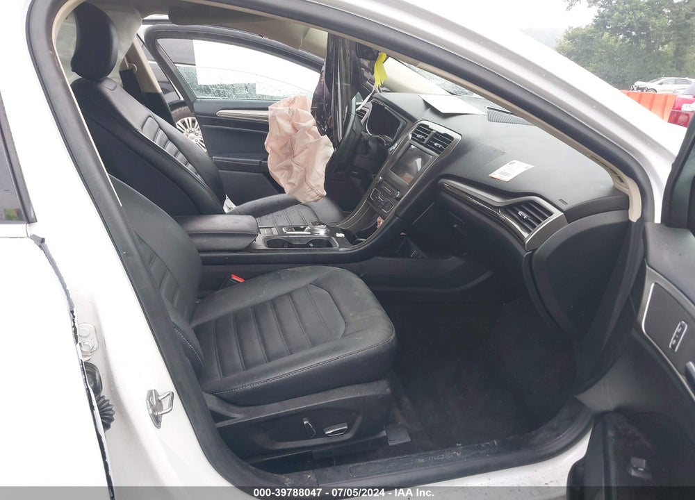 2018 FORD FUSION HYBRID SE VIN: 3FA6P0LU6JR172092