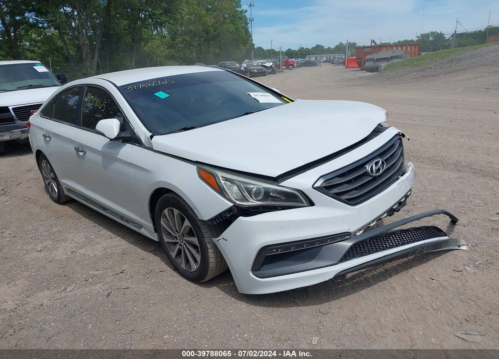 2015 HYUNDAI SONATA SPORT VIN: 5NPE34AF7FH042460