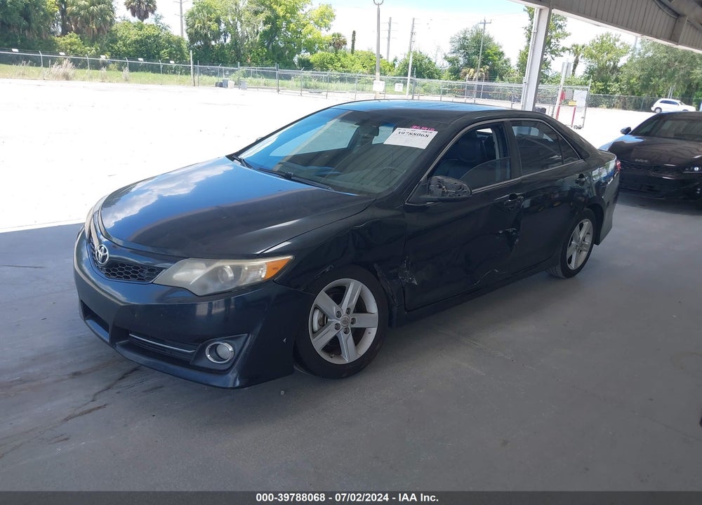 2014 TOYOTA CAMRY SE VIN: 4T1BF1FK0EU325488