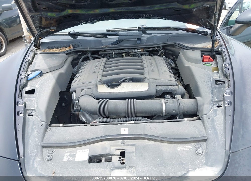 2014 PORSCHE CAYENNE VIN: WP1AA2A25ELA92840