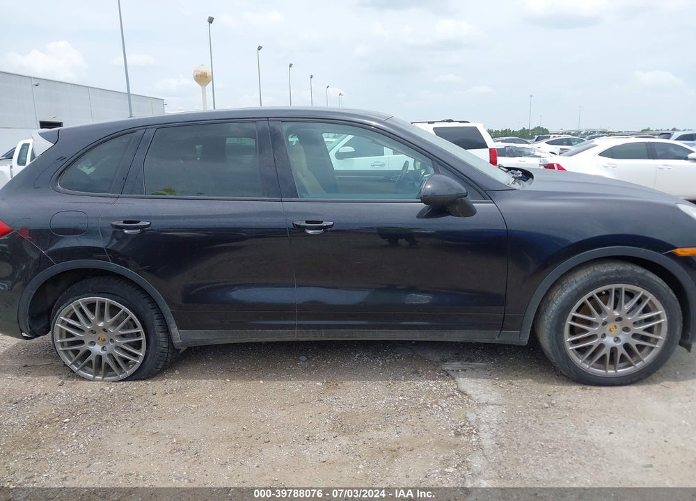 2014 PORSCHE CAYENNE VIN: WP1AA2A25ELA92840