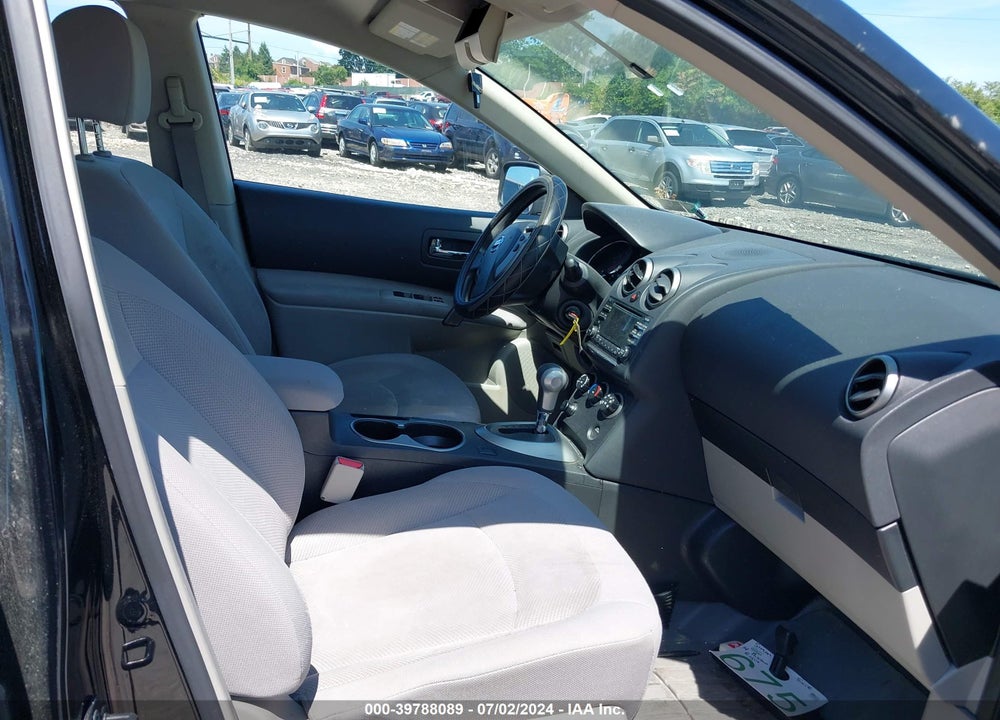2014 NISSAN ROGUE SELECT S VIN: JN8AS5MV2EW204406