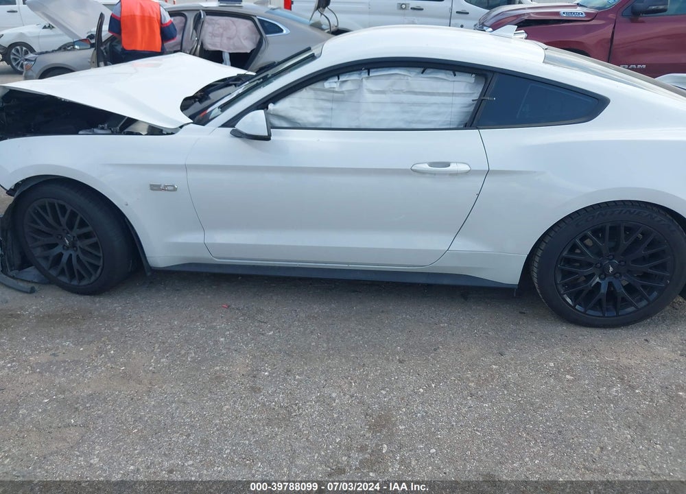 2020 FORD MUSTANG GT PREMIUM FASTBACK VIN: 1FA6P8CF5L5176494