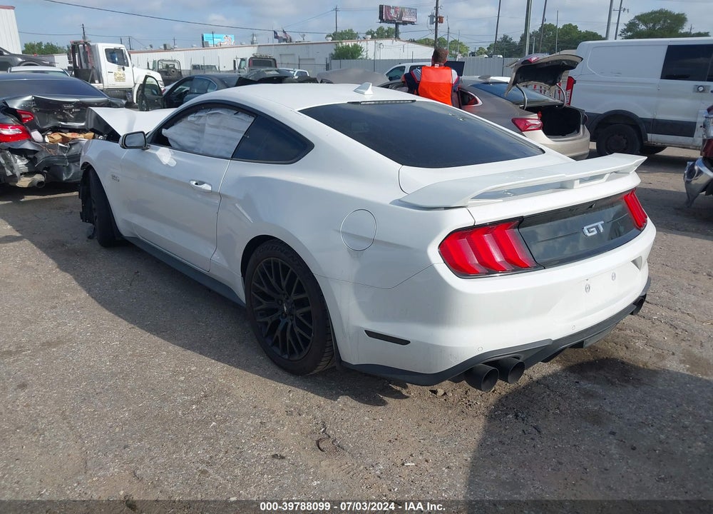 2020 FORD MUSTANG GT PREMIUM FASTBACK VIN: 1FA6P8CF5L5176494