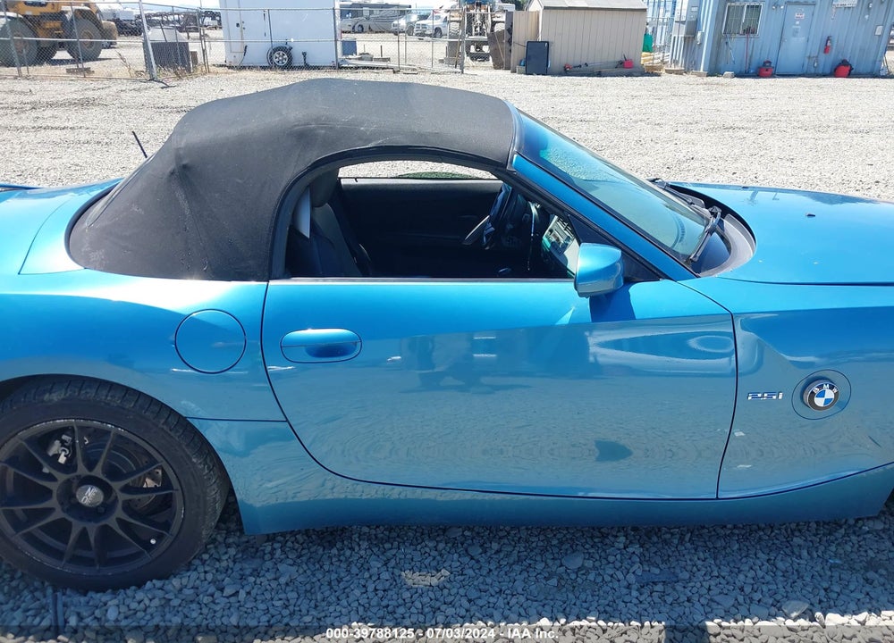 2003 BMW Z4 2.5I VIN: 4USBT334X3LR65851