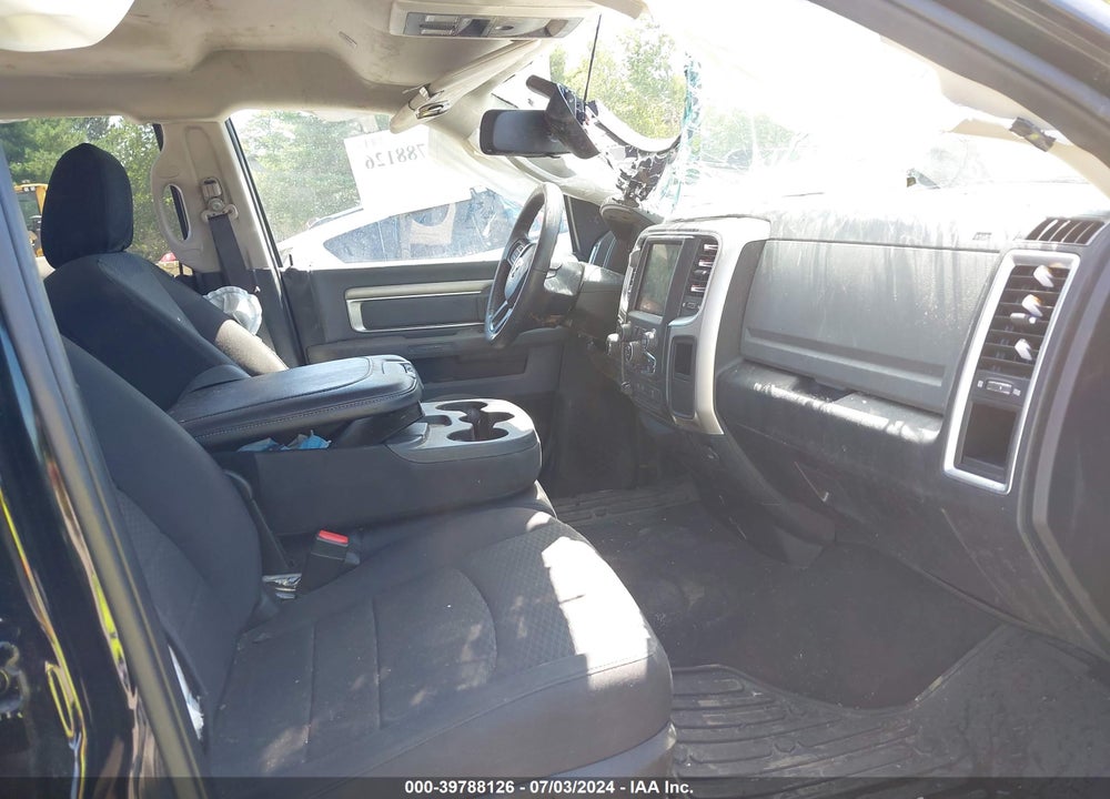 2019 RAM 1500 CLASSIC WARLOCK QUAD CAB 4X4 6'4 BOX VIN: 1C6RR7GT0KS675190