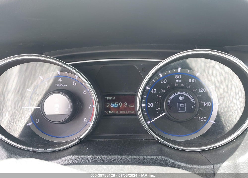 2014 HYUNDAI SONATA GLS VIN: 5NPEB4AC5EH923407