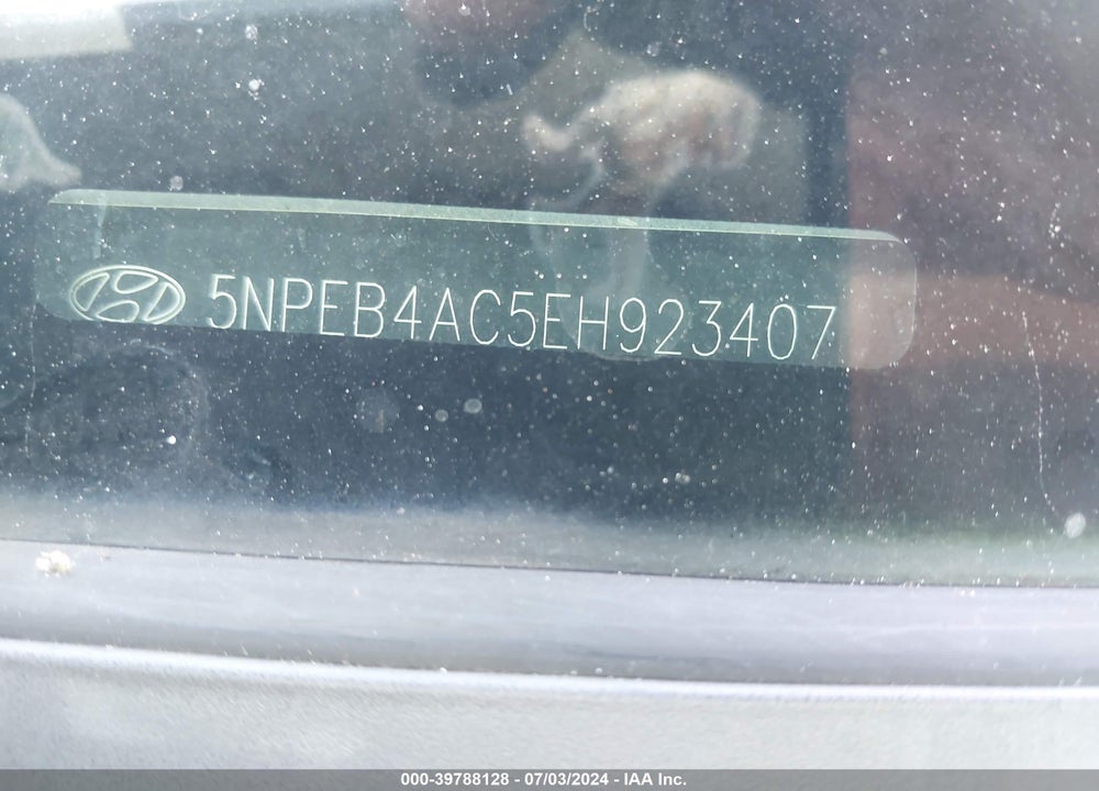 2014 HYUNDAI SONATA GLS VIN: 5NPEB4AC5EH923407