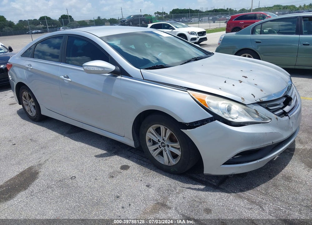 2014 HYUNDAI SONATA GLS VIN: 5NPEB4AC5EH923407