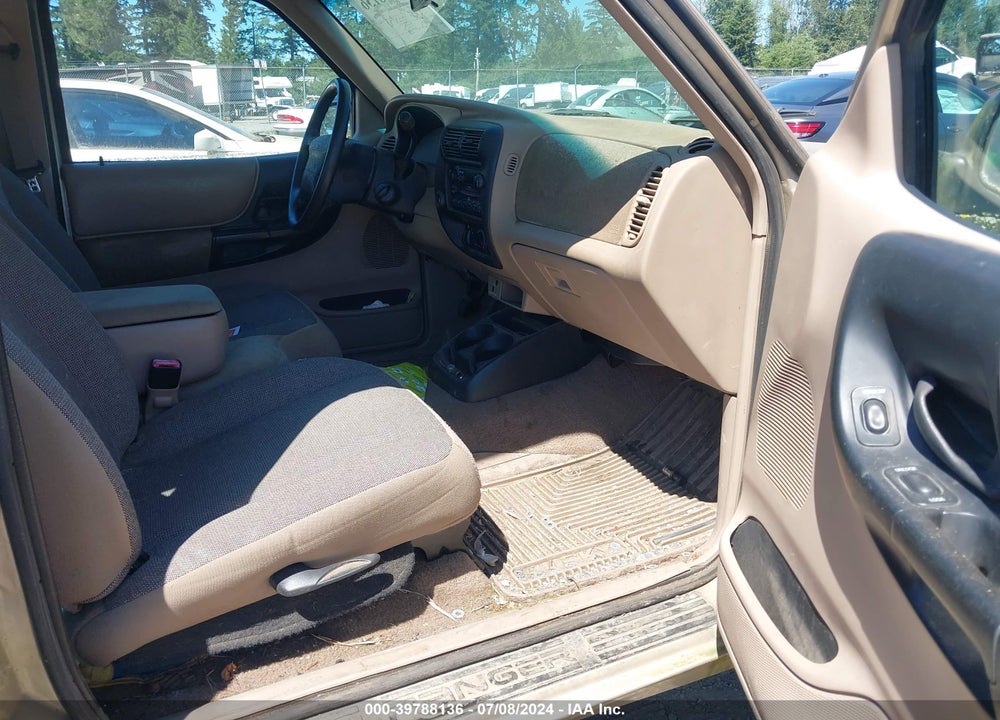 2000 FORD RANGER XL/XLT VIN: 1FTYR14V3YPB80629