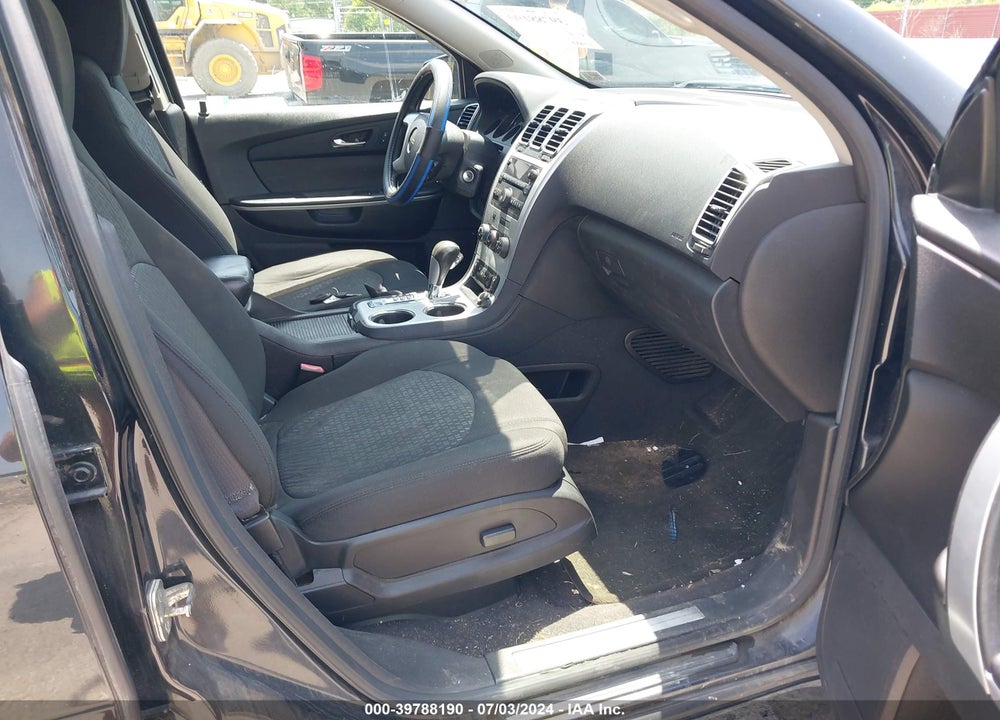 2011 GMC ACADIA SLE VIN: 1GKKVPED5BJ392795