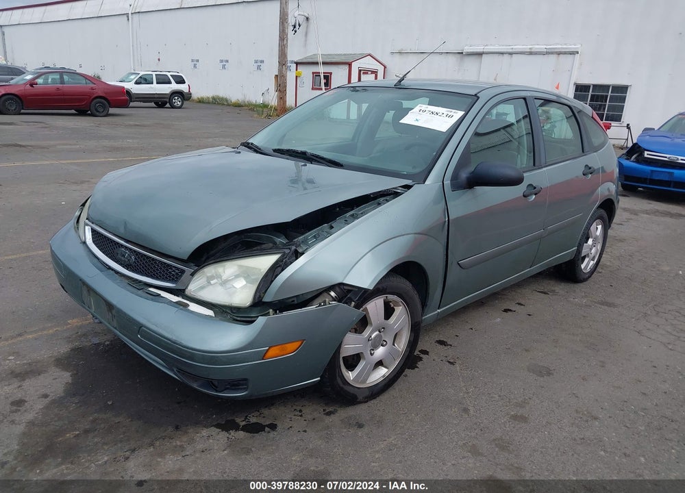 2005 FORD FOCUS ZX5 VIN: 3FAFP37N65R102053