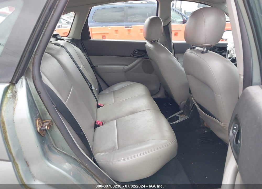 2005 FORD FOCUS ZX5 VIN: 3FAFP37N65R102053