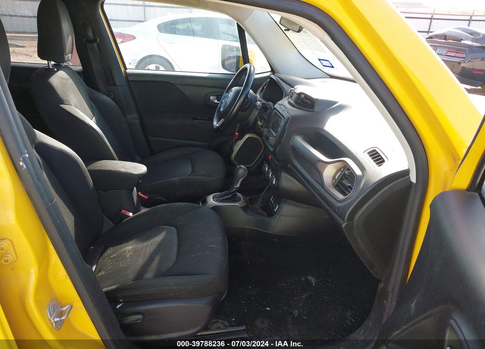 2015 JEEP RENEGADE LATITUDE VIN: ZACCJABT0FPB81899