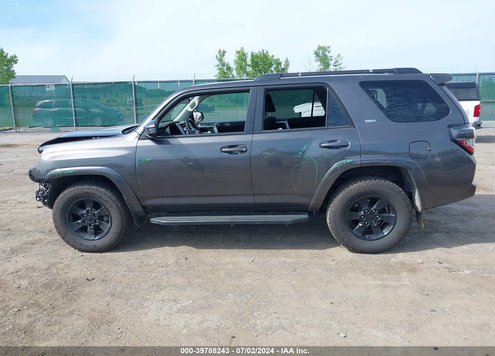 2018 TOYOTA 4RUNNER SR5 VIN: JTEBU5JR5J5504020