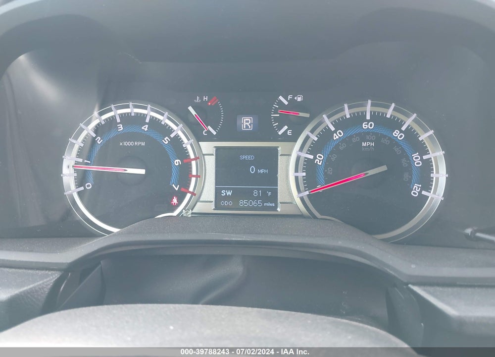 2018 TOYOTA 4RUNNER SR5 VIN: JTEBU5JR5J5504020