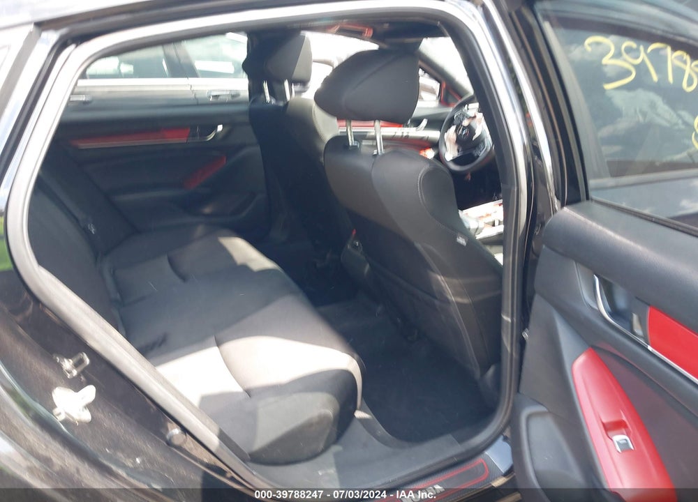 2018 HONDA ACCORD EX VIN: 1HGCV1F43JA108169